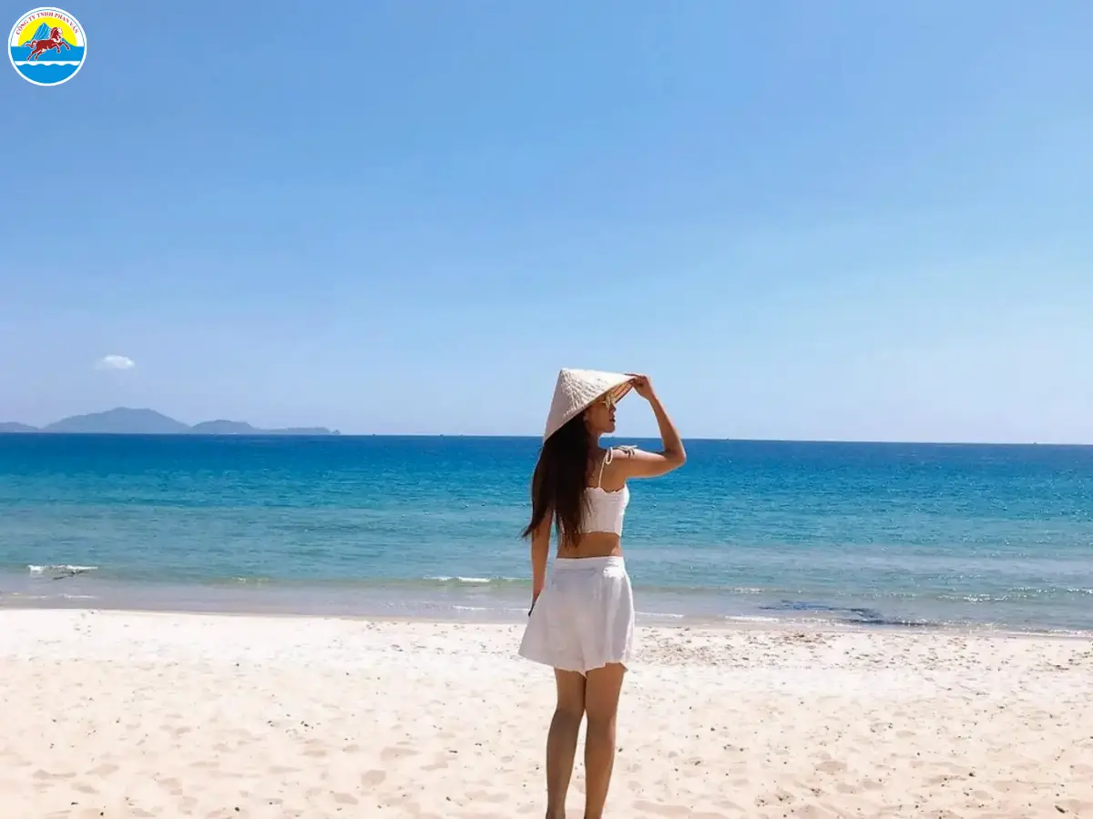 du lịch cam ranh 3 ngày 2 đêm​