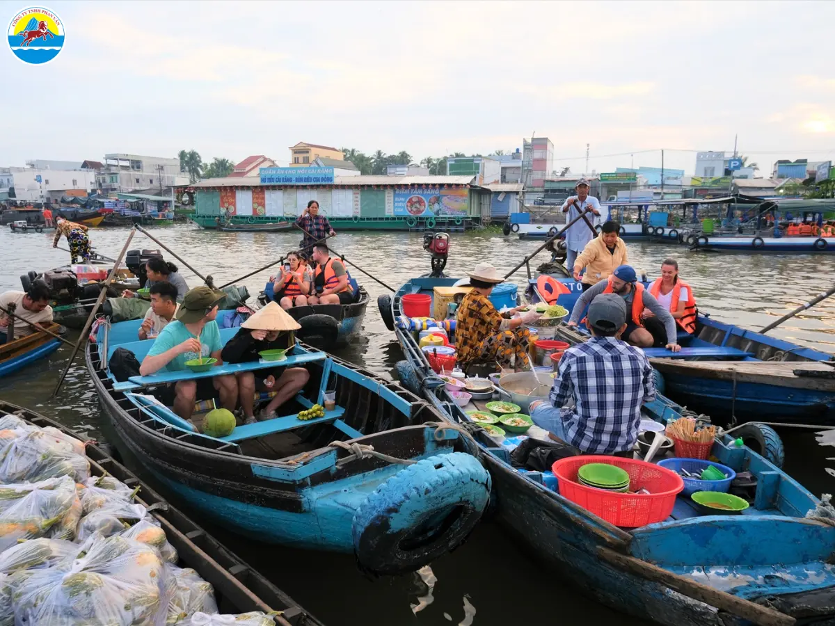 du lịch cần thơ tự túc 1 ngày​