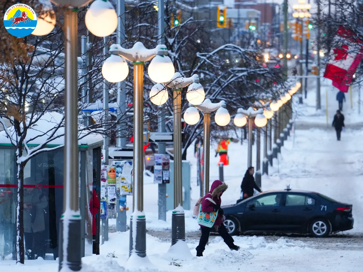 Chuẩn bị trang phục Canada tháng 12