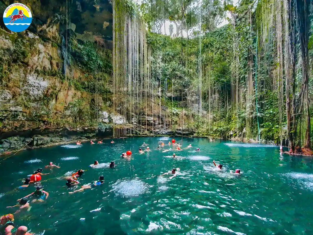 Hang động Cenote Ik Kil