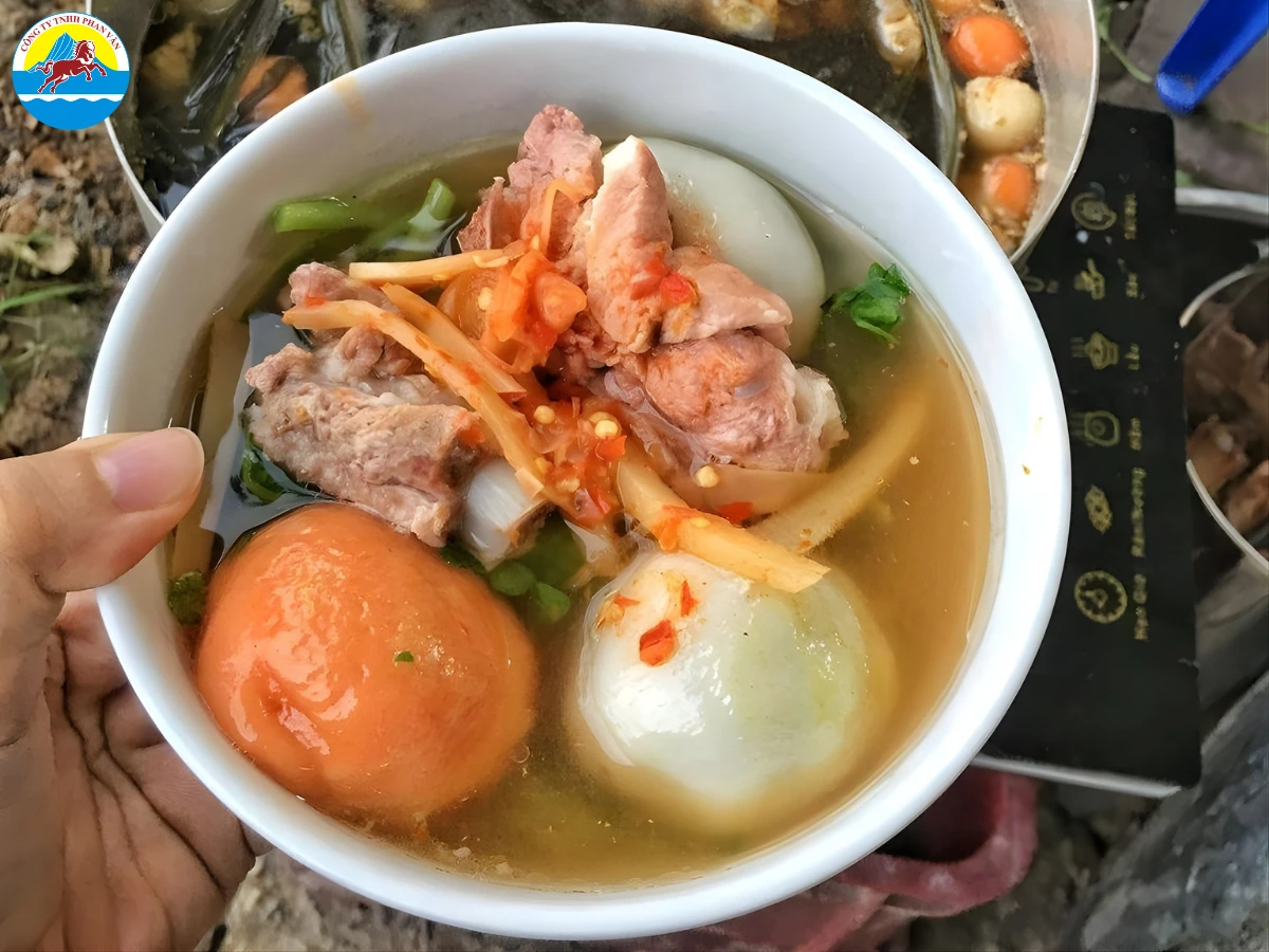 Cao Bằng tháng 3