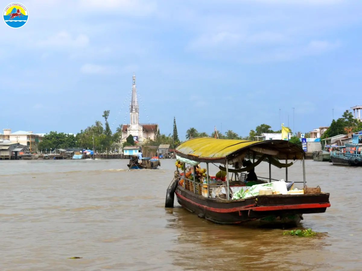 du lịch chợ nổi cái bè tiền giang​