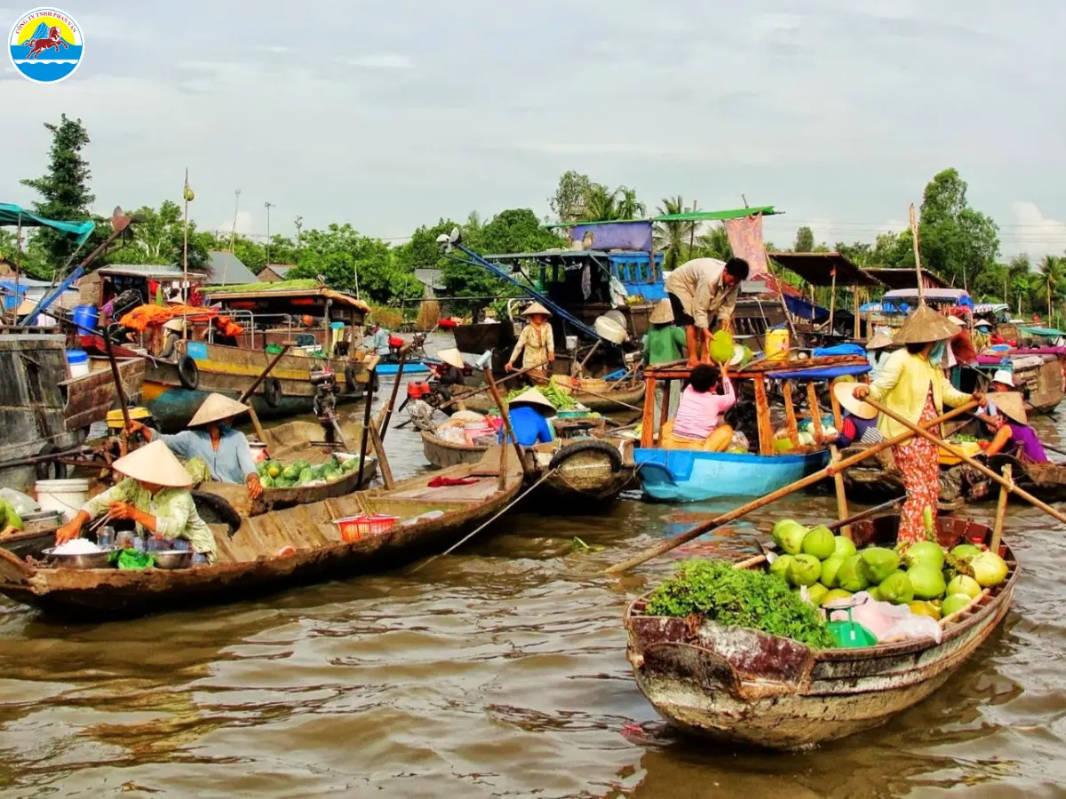 du lịch chợ nổi cái bè tiền giang​