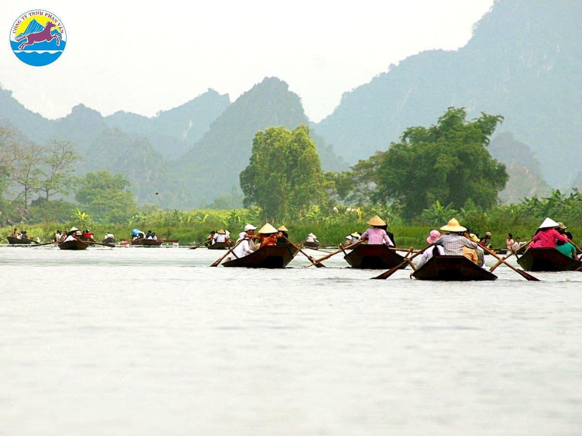 du lịch chùa hương tháng 10