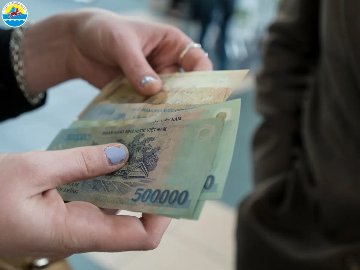 tour du lịch địa đạo củ chi 1 ngày​