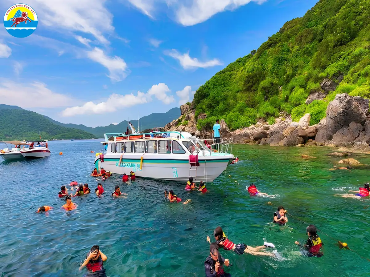 Cano cao tốc xuất phát từ cảng Cửa Đại đến Cù Lao Chàm