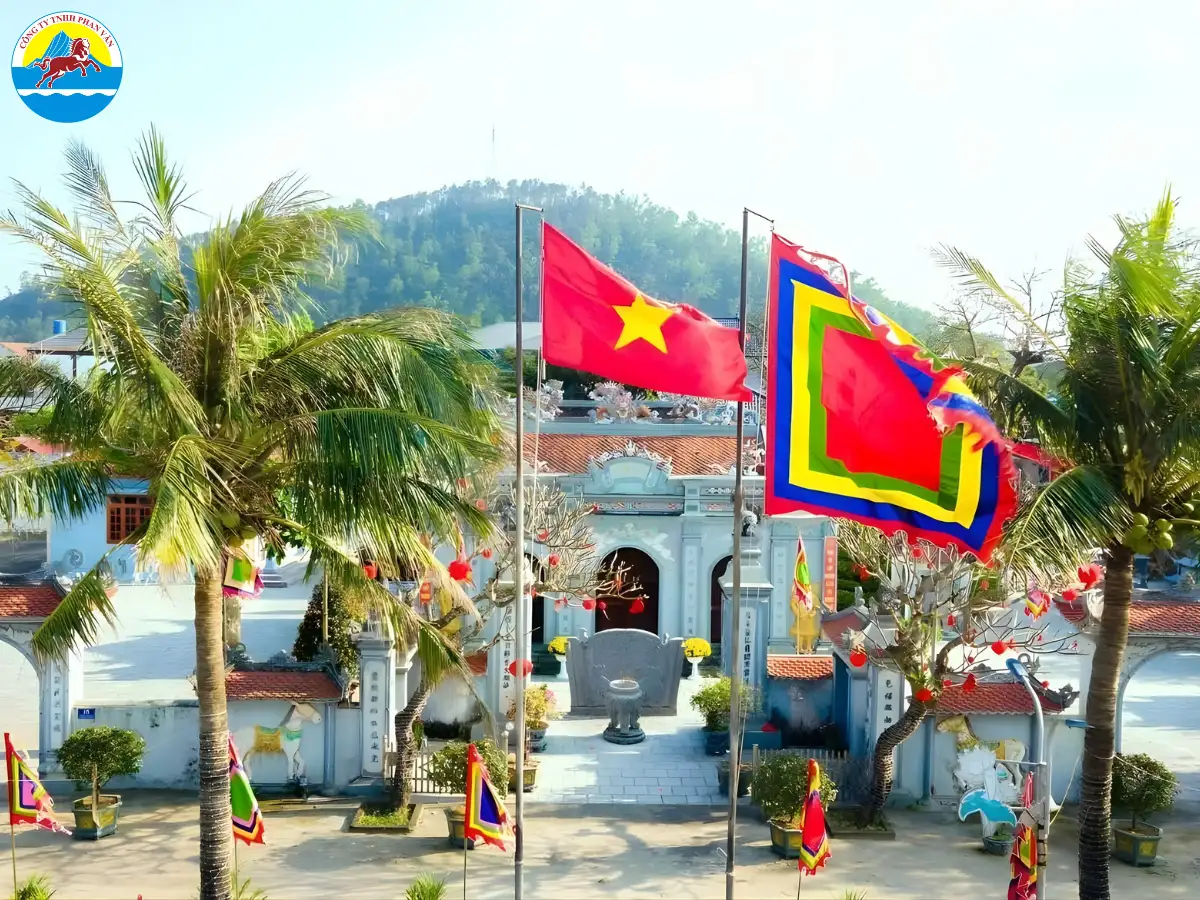 Đền Vạn Lộc