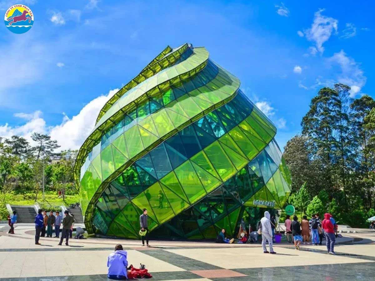 Tháng 11 đánh dấu giai đoạn chuyển giao từ thu sang đông tại Đà Lạt