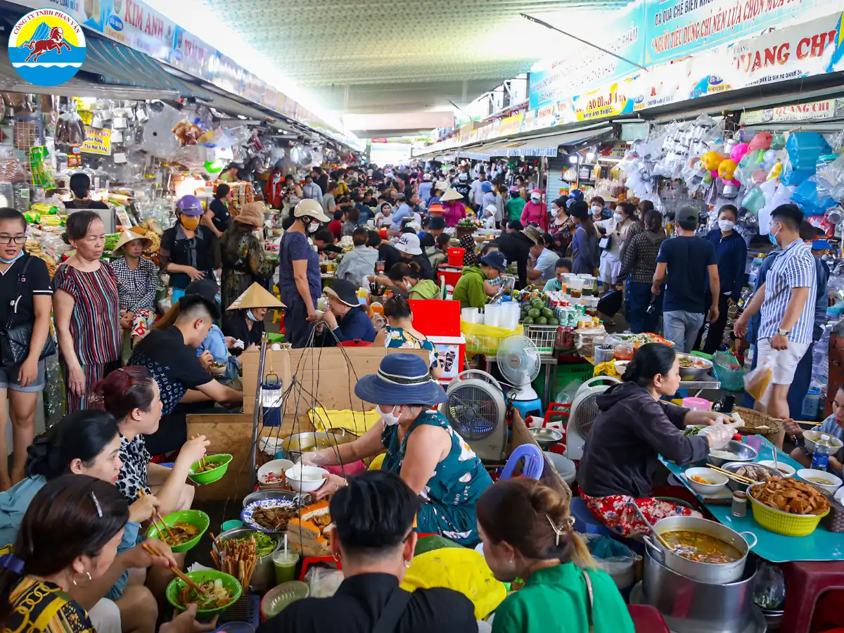 Ẩm thực chợ Cồn