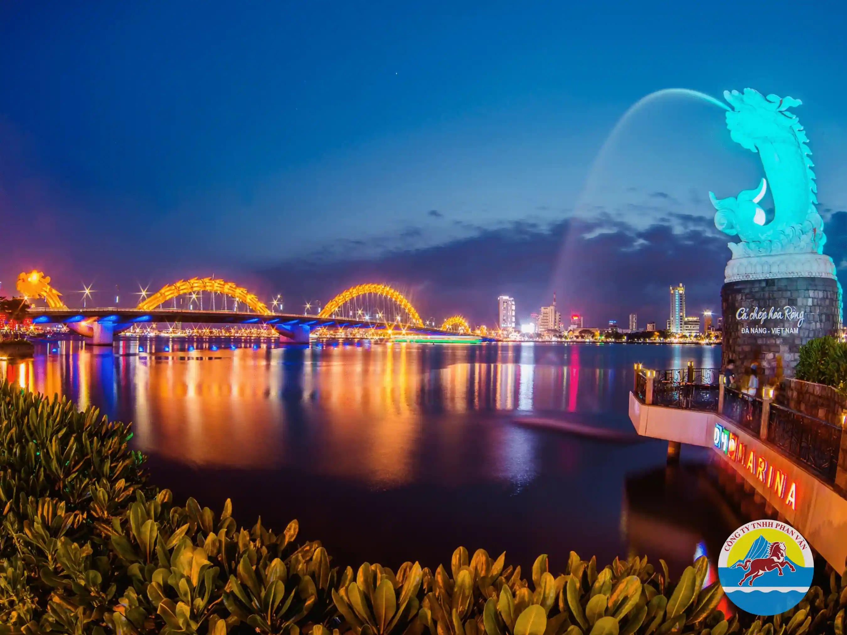 Du lịch Đà Nẵng nên đi tự túc hay đi tour