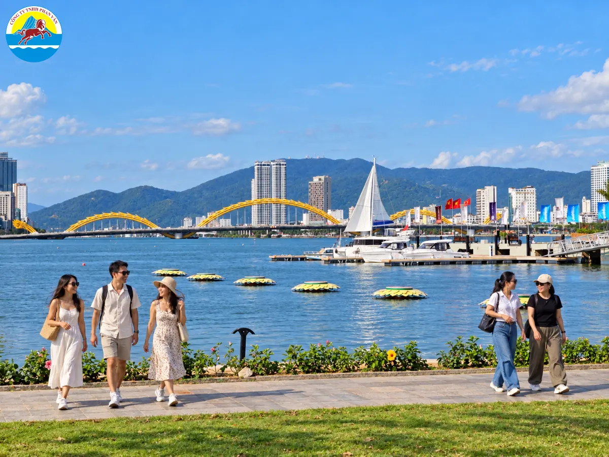 du lịch Đà Nẵng tháng 10