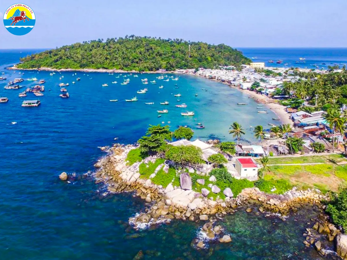 Khí hậu Nam Du xác định trải nghiệm du lịch trên quần đảo gồm 21 hòn đảo