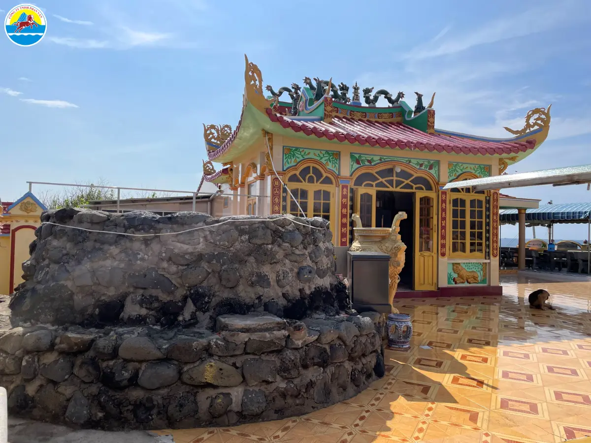 kinh nghiệm du lịch phú quý​