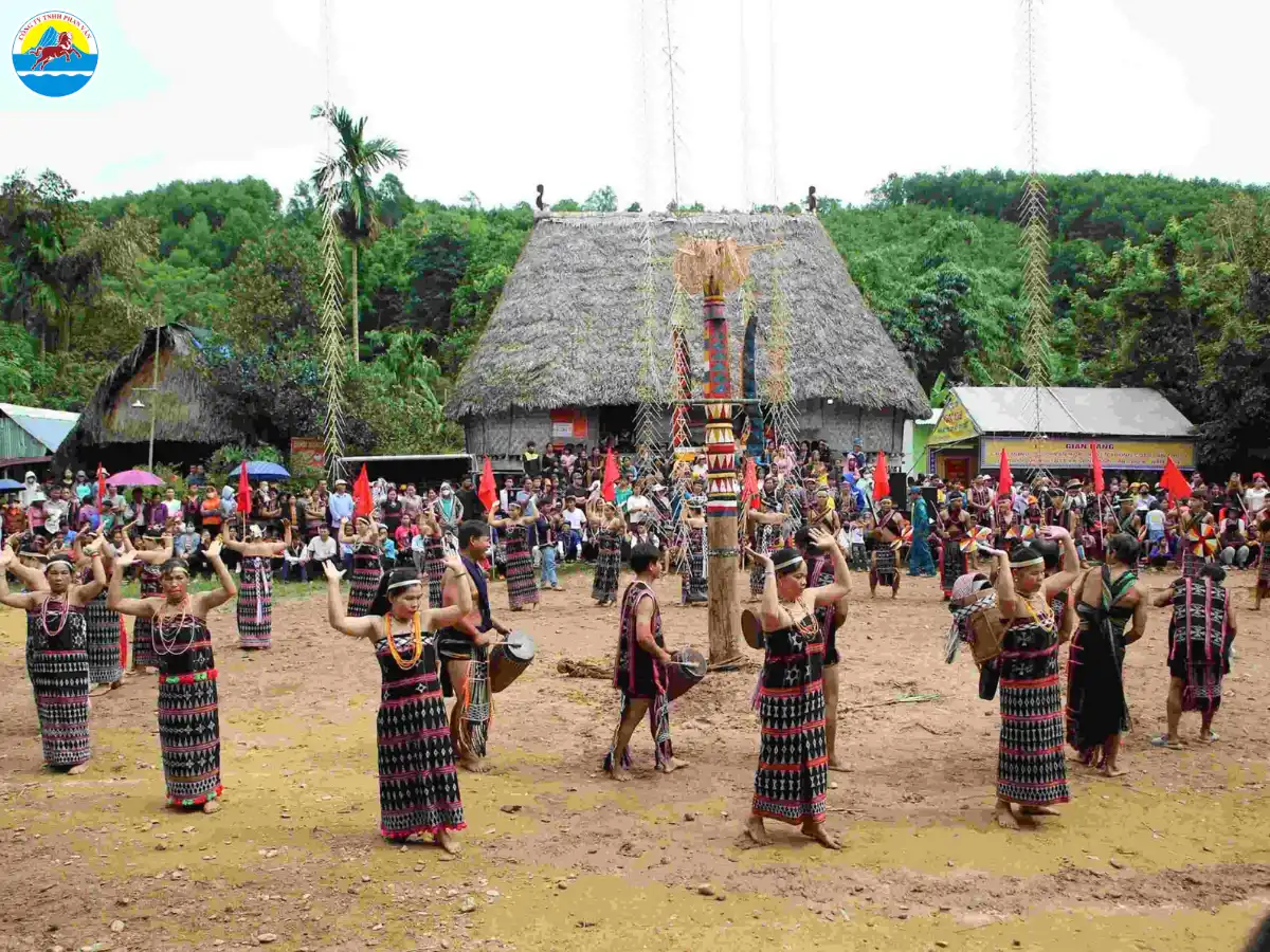 đông giang quảng nam có gì