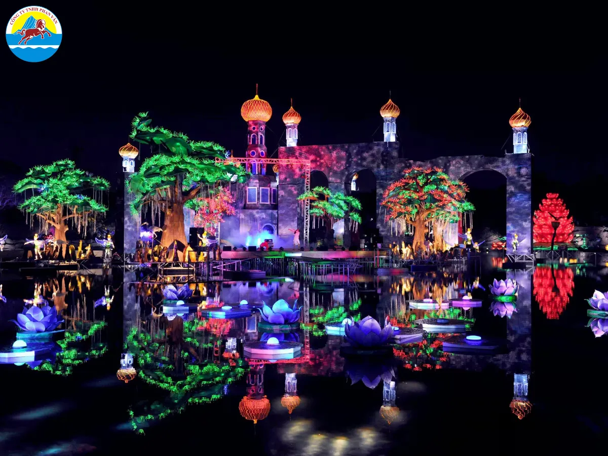 Dubai Garden Glow