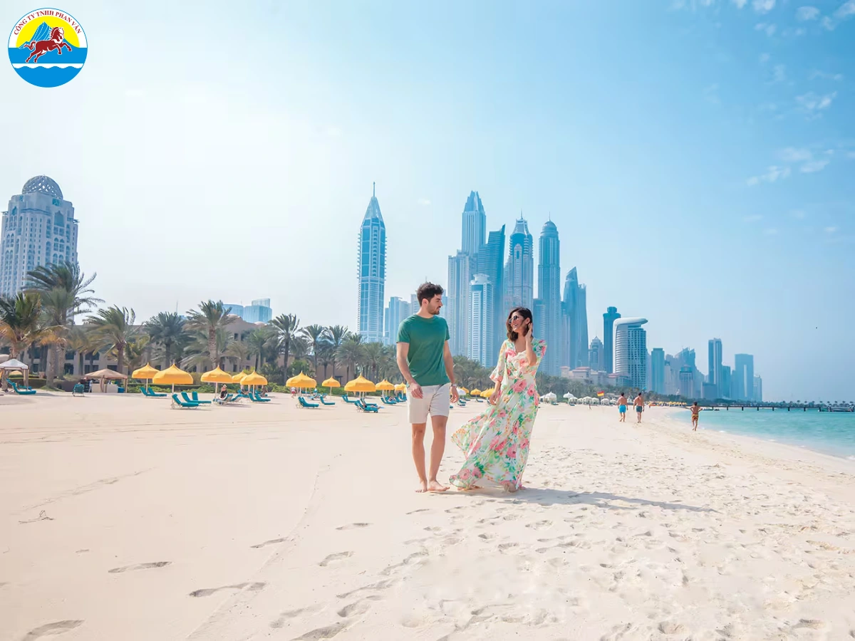 Phan Văn Travel cung cấp đa dạng các gói tour từ cơ bản đến cao cấp