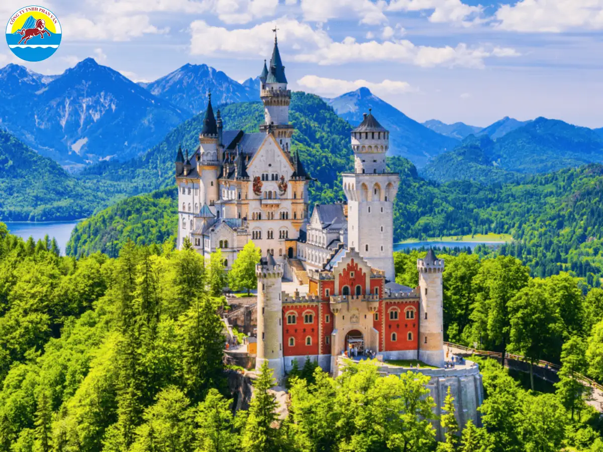 Lâu đài Neuschwanstein