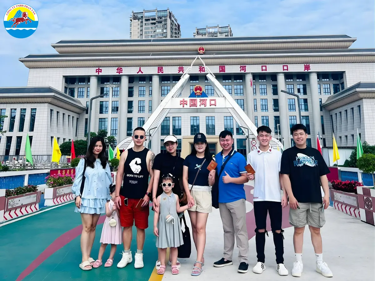 du lịch hà khẩu trung quốc 2 ngày 1 đêm​