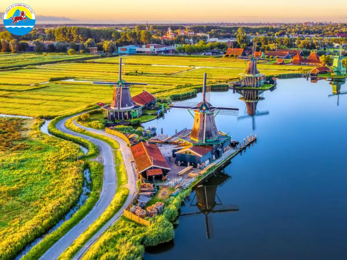 Làng Cối Xay Gió Zaanse Schans