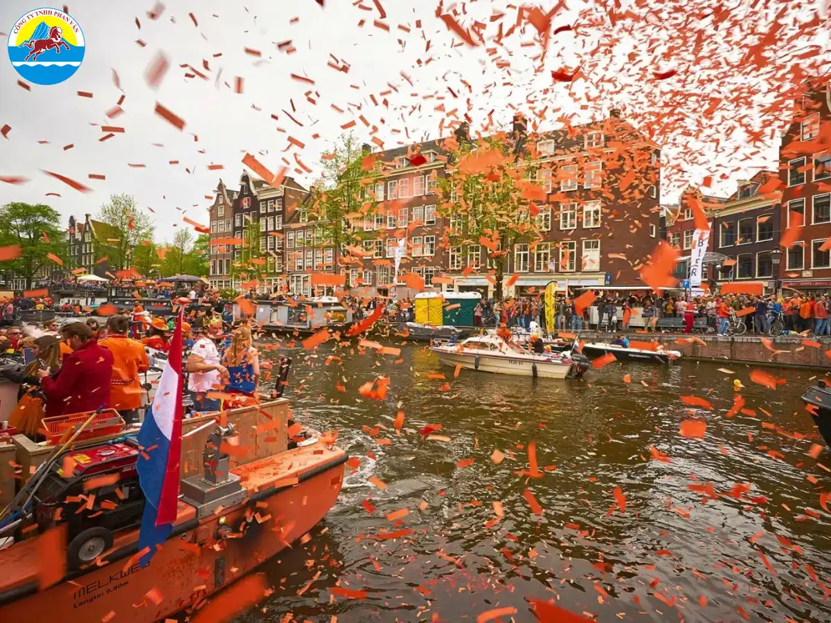 Ngày của Vua (Koningsdag) là quốc lễ lớn nhất xứ Hà