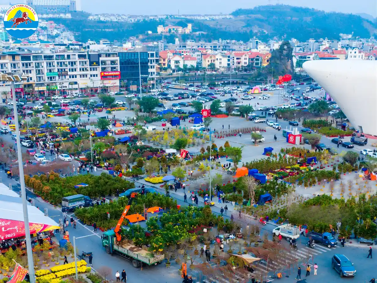 Chợ Hạ Long