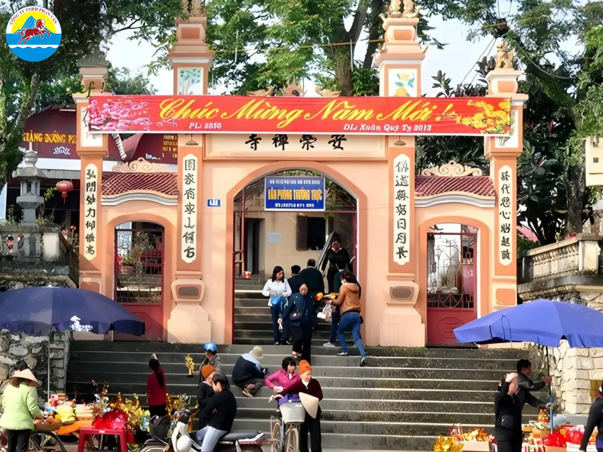 Đền Thác Cái