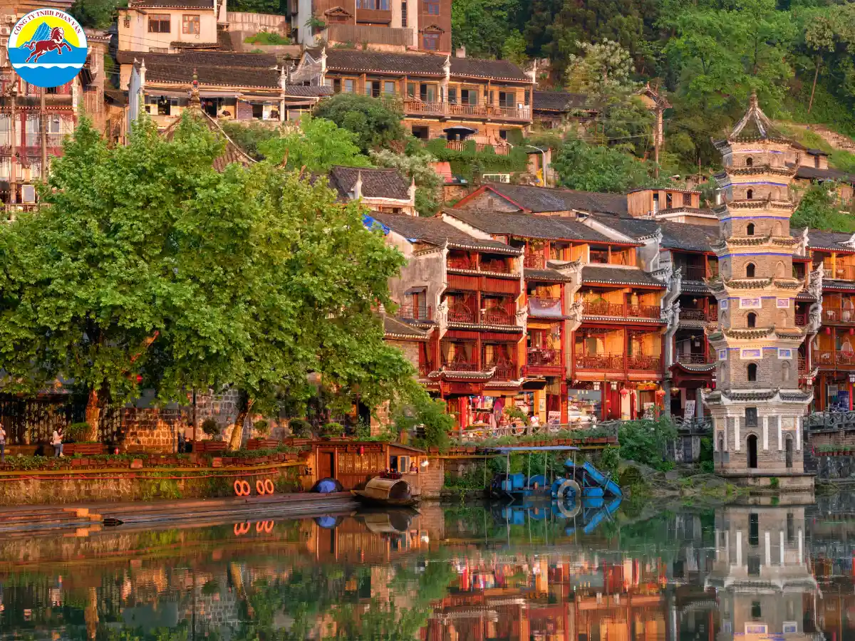 Nếu bạn ưu tiên sự thuận tiện hãy lựa chọn tour của Phan Văn Travel