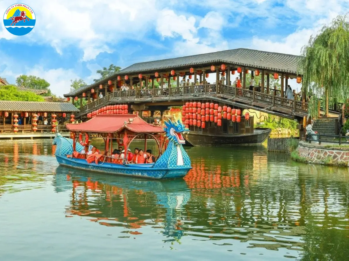Phan Văn Travel cung cấp các tour Hồ Nam chuyên nghiệp