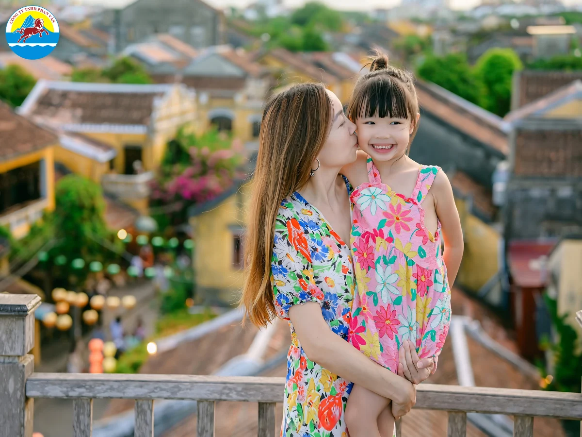 Check in cà phê có view phố cổ