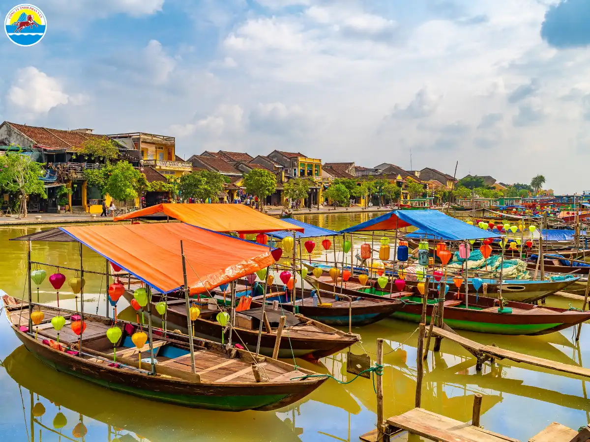 hội an tháng 12​