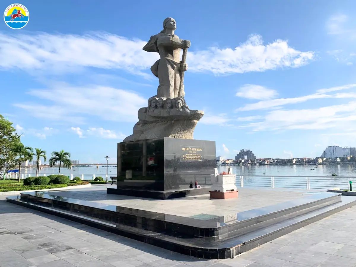 đồng hới quảng bình du lịch​