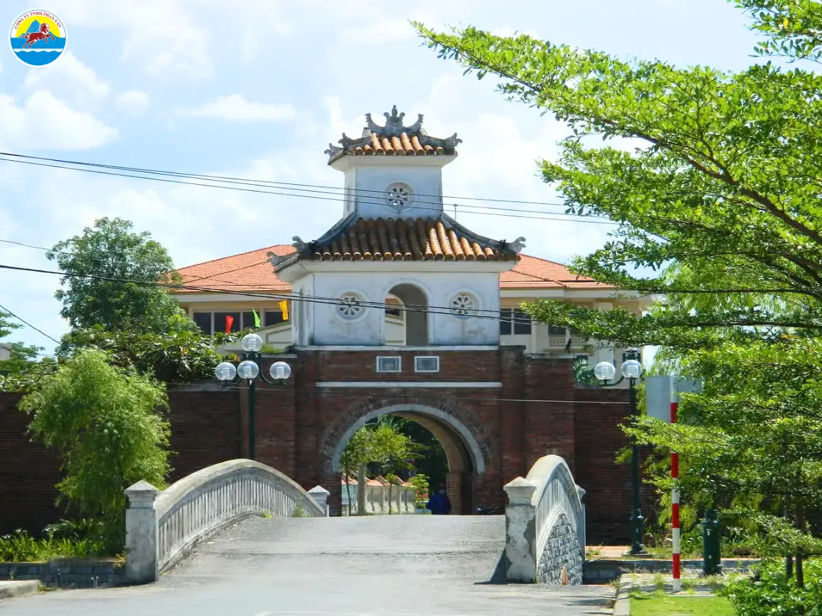đồng hới quảng bình du lịch​