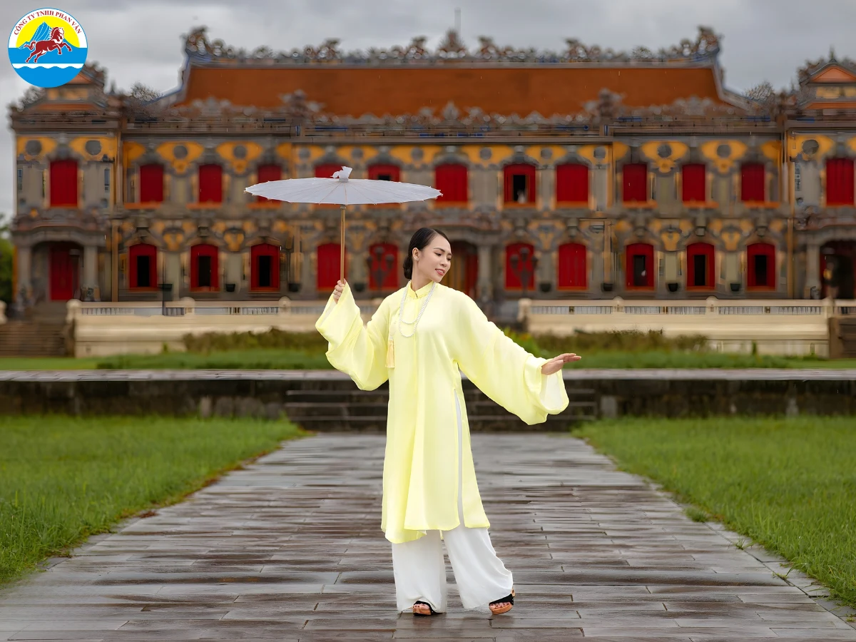 du lịch Huế mùa mưa
