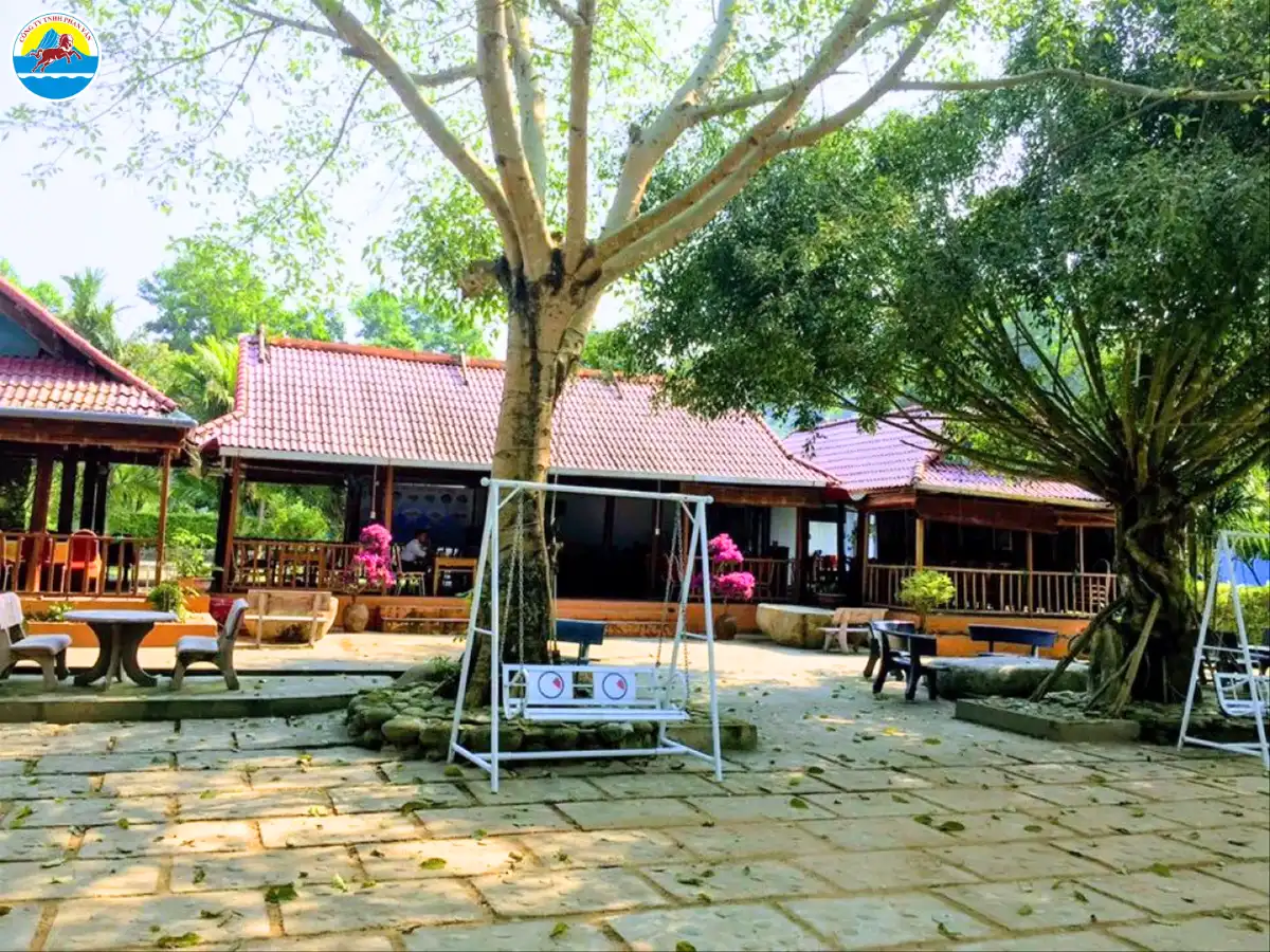 du lịch hương sơn hà tĩnh​