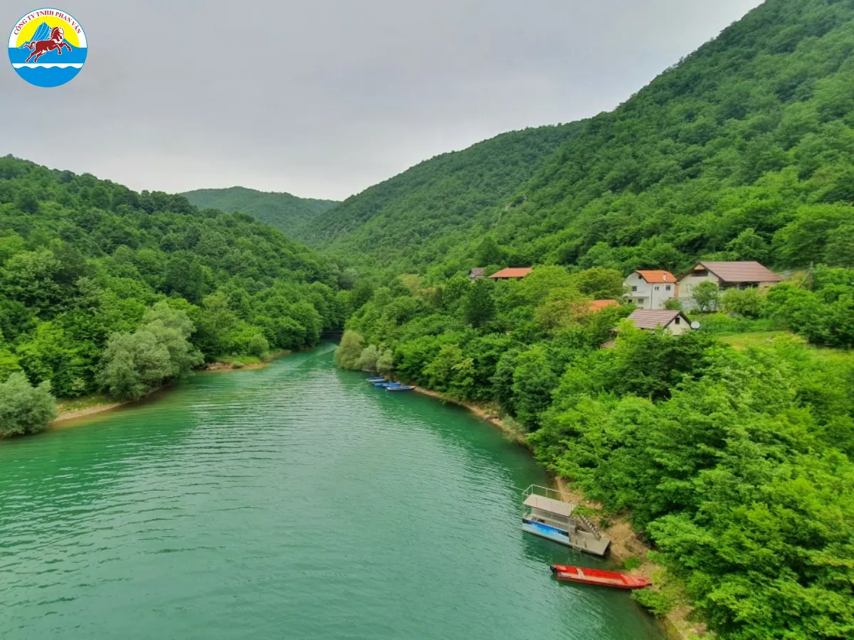Hồ Gazivoda