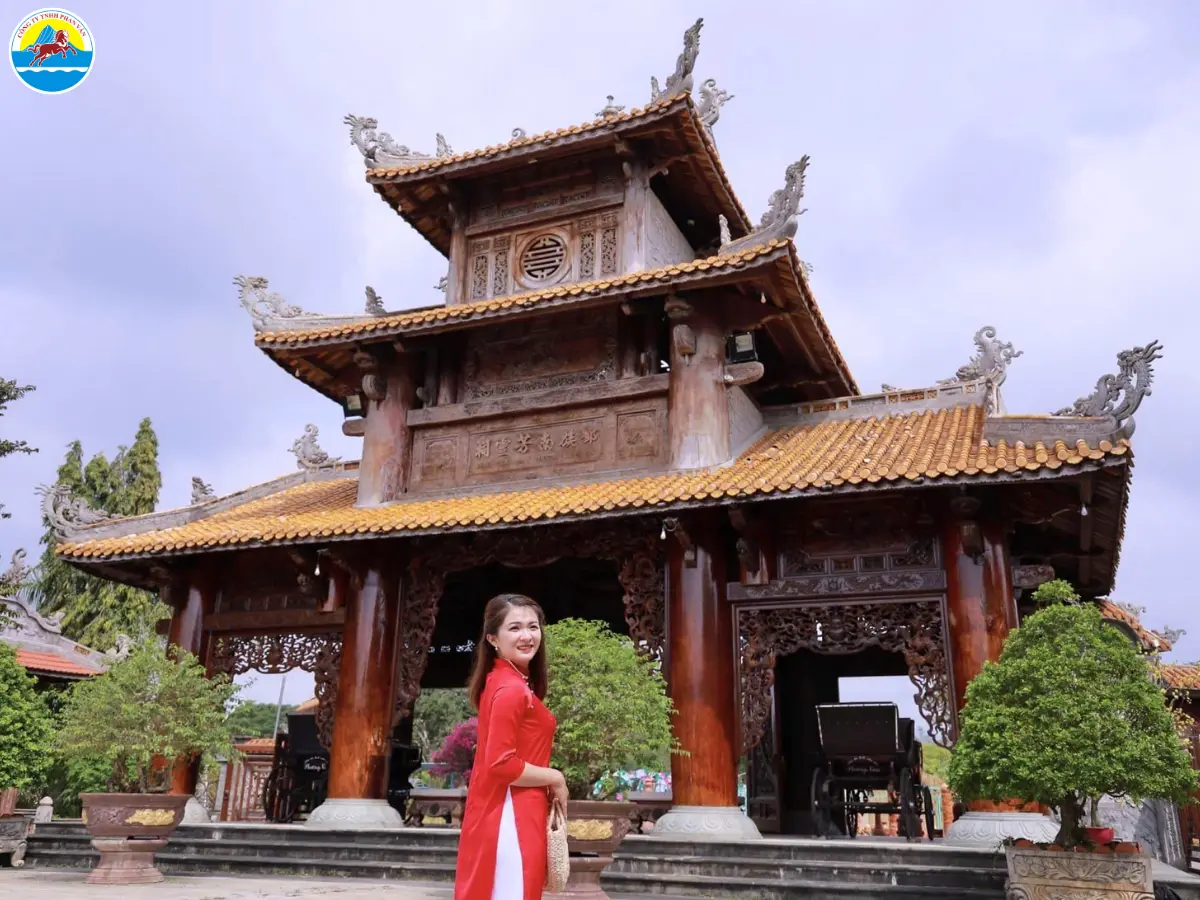 du lịch lấp vò đồng tháp​