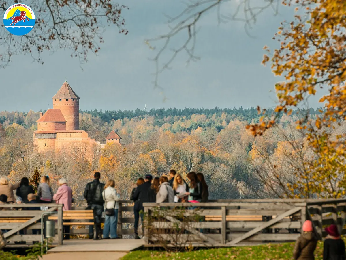 Phan Văn Travel có các gói tour du lịch Latvia trọn gói