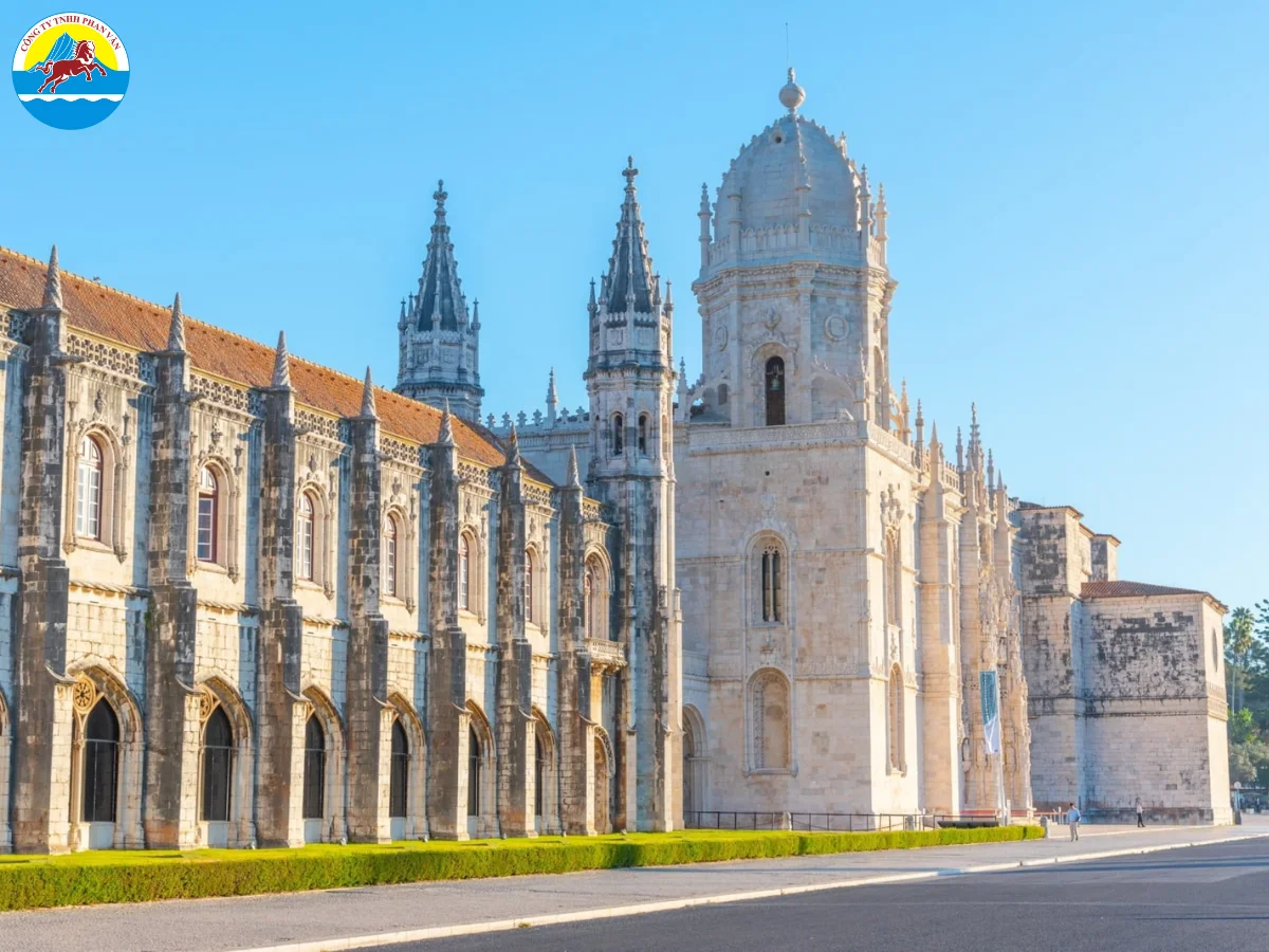 Tu viện Jerónimos (Mosteiro dos Jerónimos)