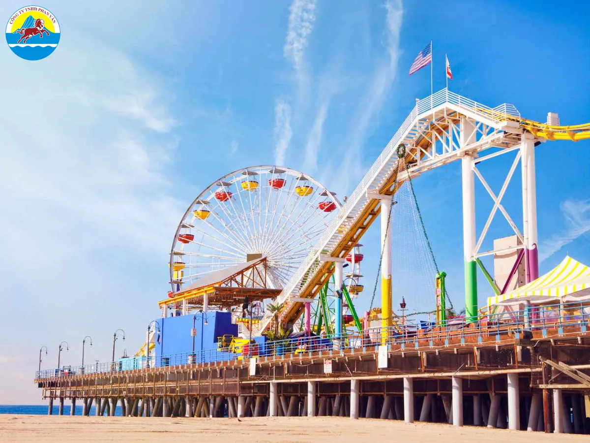 Los Angeles nổi tiếng với nắng vàng quanh năm