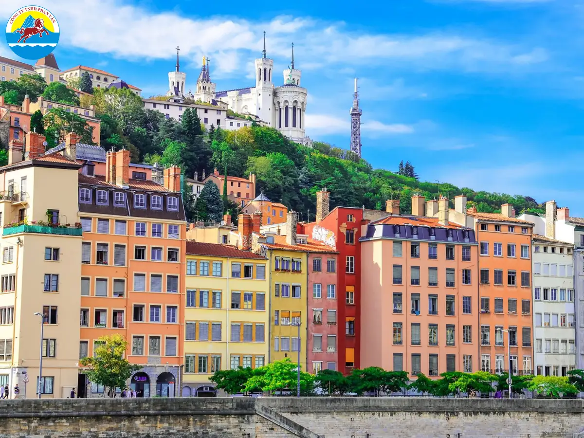 Vieux Lyon (Phố Cổ Lyon)