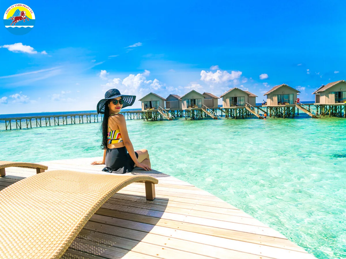 Phan Văn Travel chuyên tổ chức các tour du lịch đến Maldives với nhiều gói dịch vụ linh hoạt
