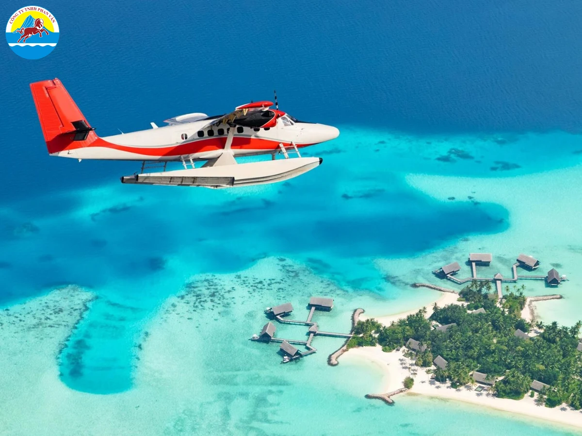 Vé máy bay là khoản chi lớn, quyết định phần nhiều ngân sách