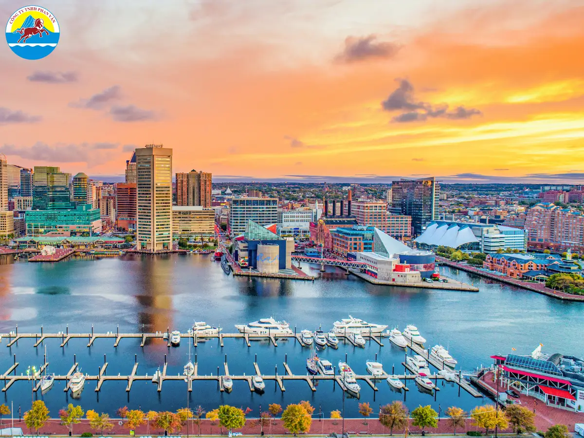 Inner Harbor được nhiều du khách ghé thăm