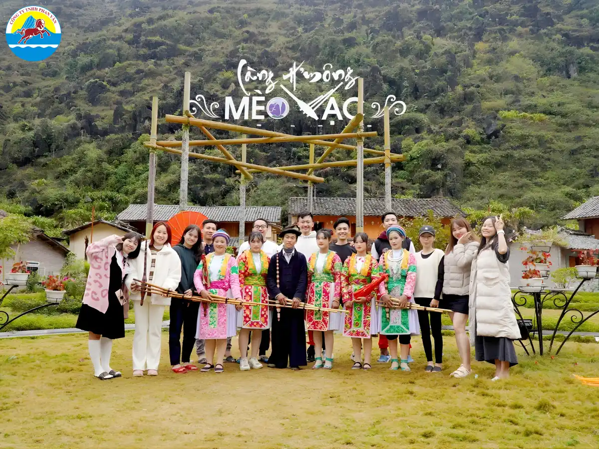 Báo giá tour du lịch Mèo Vạc Hà Giang trọn gói