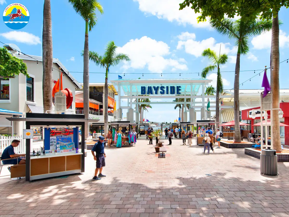Bayside Marketplace