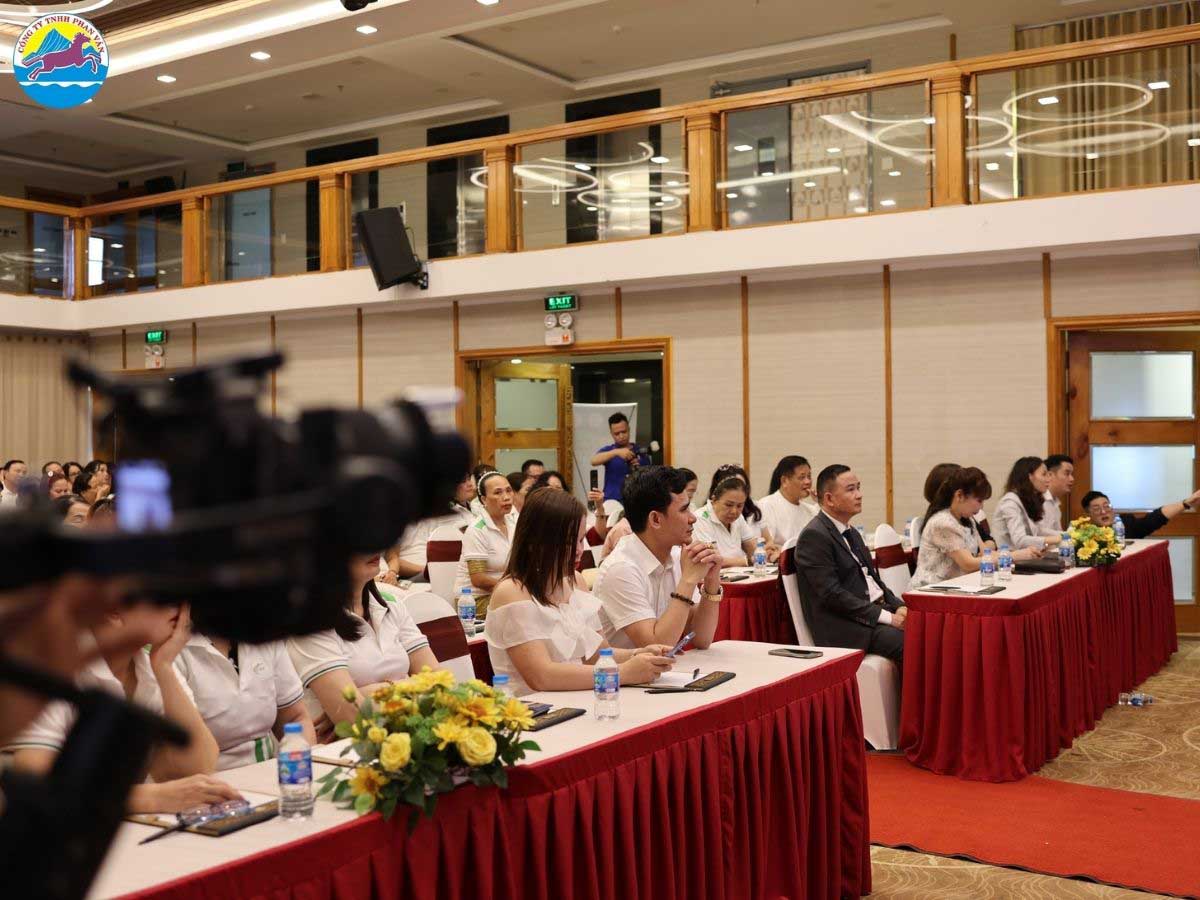 Du lịch MICE tích hợp giữa công việc và giải trí