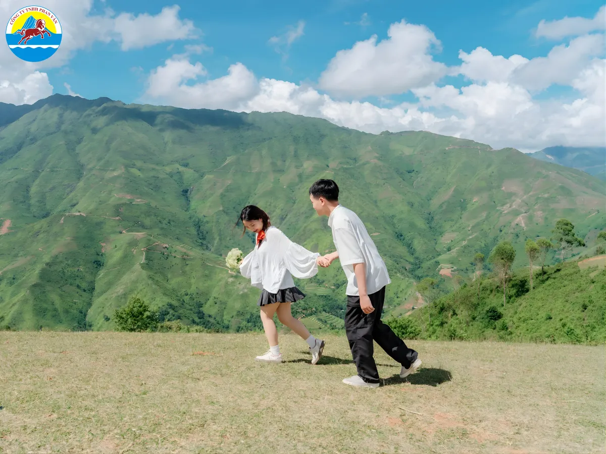 Vẻ đẹp của thảo nguyên Tà Xùa