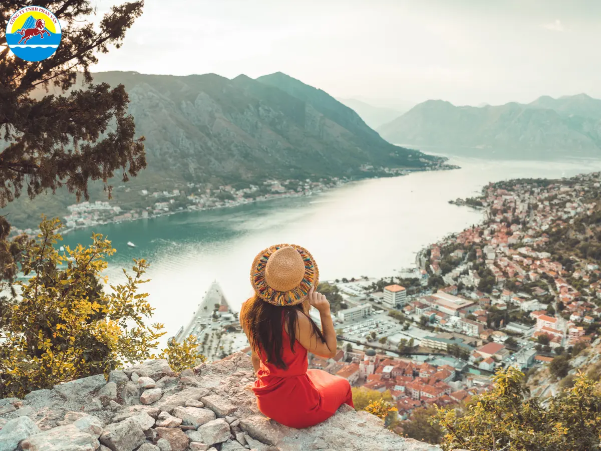 Phan Văn Travel có nhiều gói tour Montenegro theo mùa và theo sở thích