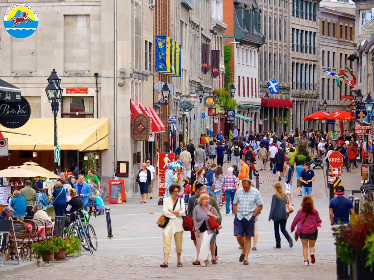 Khu phố cổ Old Montreal