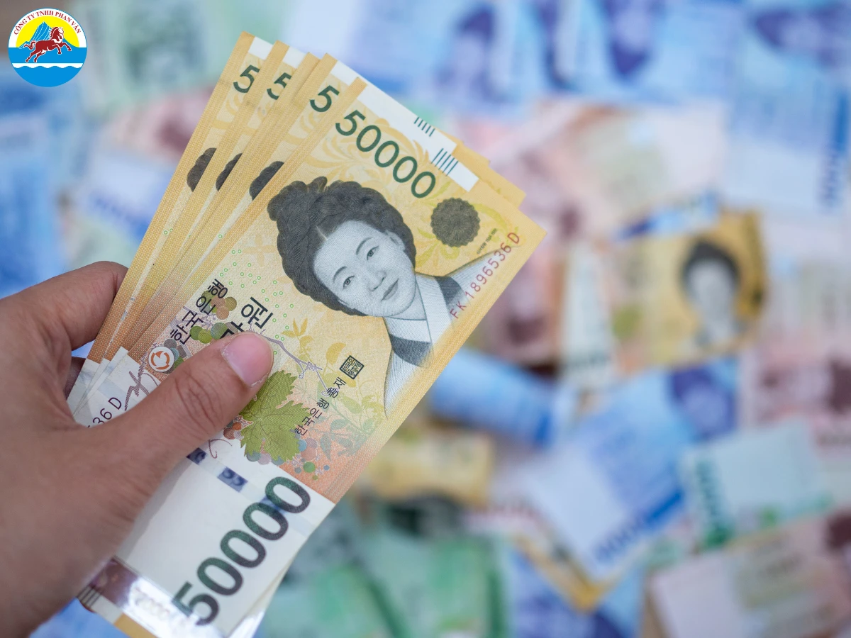 Bạn nên đổi một ít tiền Won tại các ngân hàng lớn ở Việt Nam